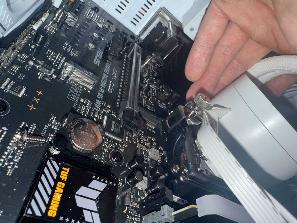 Projekt Feniks - zobacz jak składam PC 4 instalacja procesora w Fenikcie