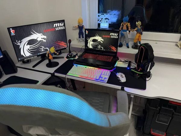 Mocny gamingowy laptop Msi i7